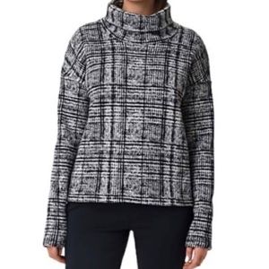 NWT COLUMBIA chillin fleece pullover in back white plaid size XL